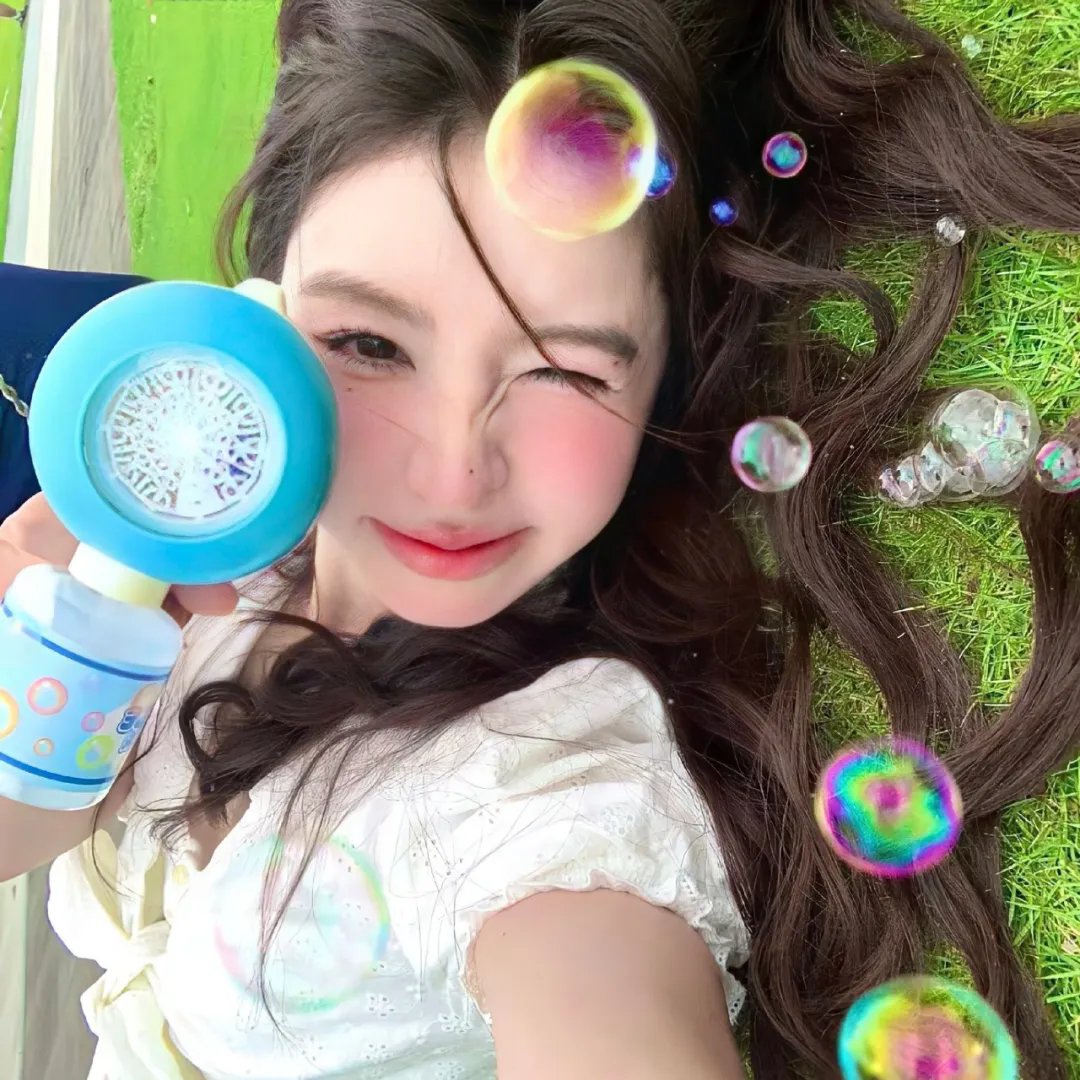 碧眼花豹